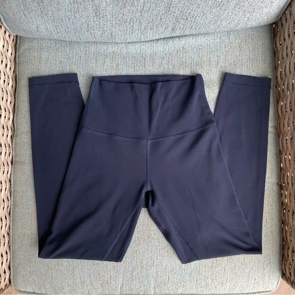 Lululemon Align Leggings - Picture 2 of 8